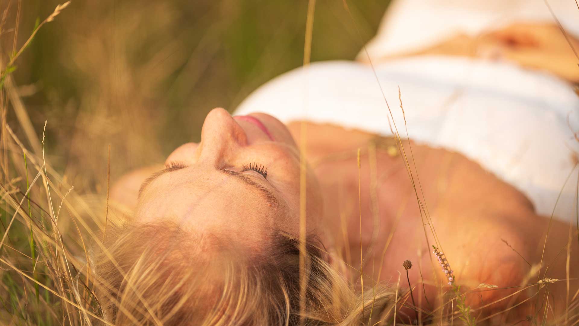 invite your sisters to come together!